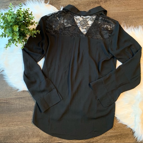 ❤️ SOLD Express lace button down shirt - Picture 6 of 7